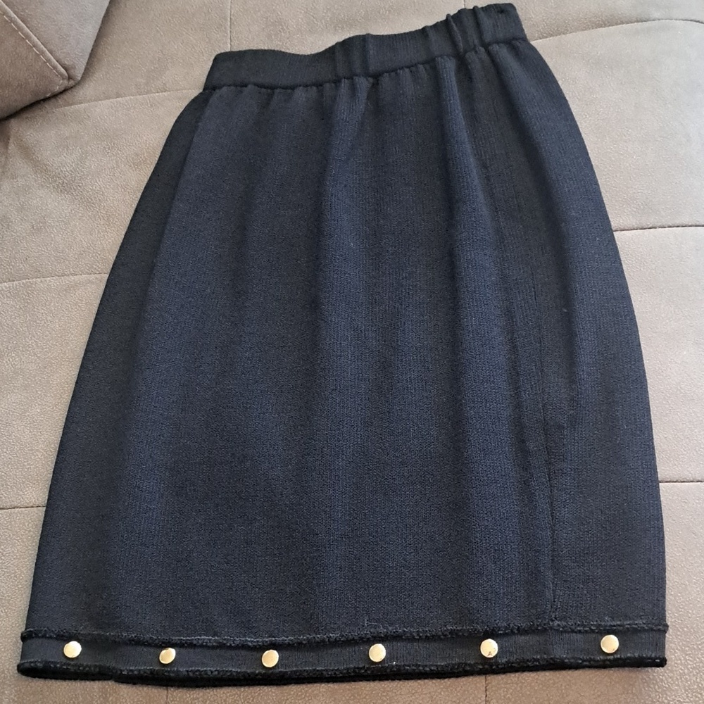 St.John Collection By Marie Gray knit black pencil skirt Sz 4